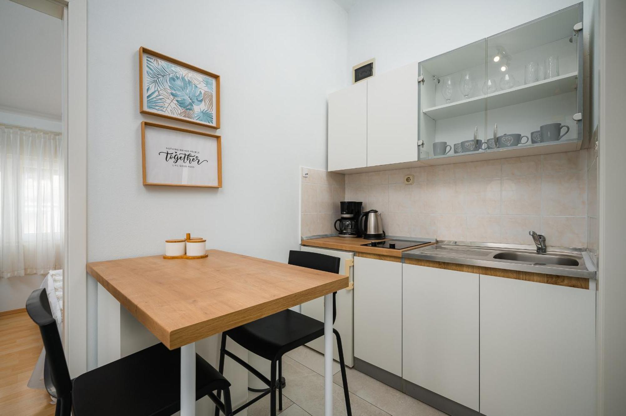 Charming Apartments Rose 1&2 With Pool Poreč Exterior foto