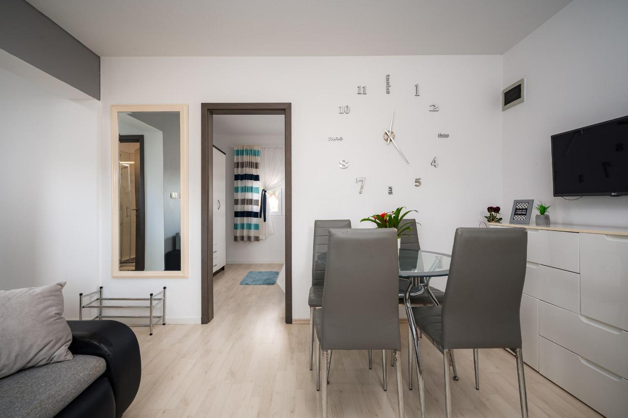 Charming Apartments Rose 1&2 With Pool Poreč Exterior foto
